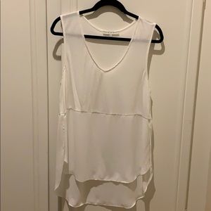 White high low tank top